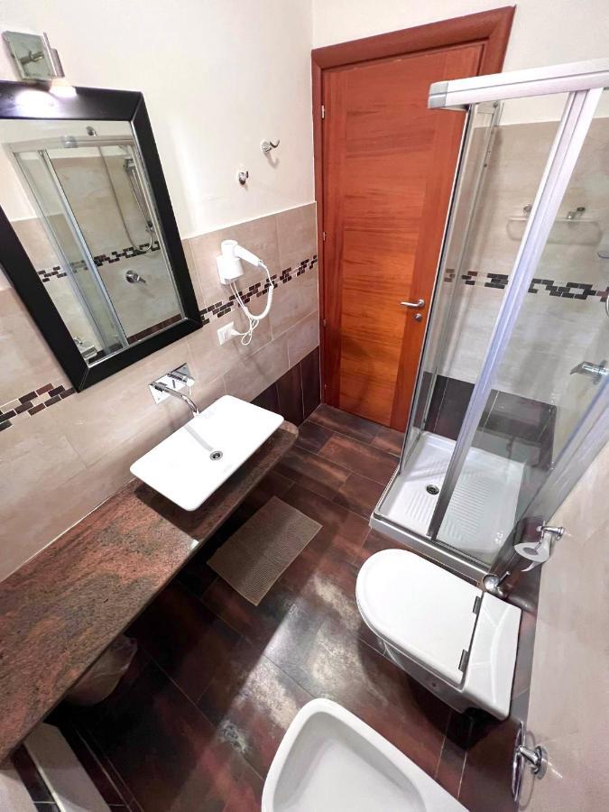 Il Vicoletto Guest House Porto Torres Luaran gambar
