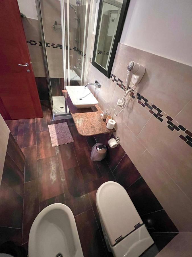 Il Vicoletto Guest House Porto Torres Luaran gambar